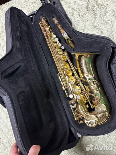 Кейс кожаный для альт саксофона Selmer