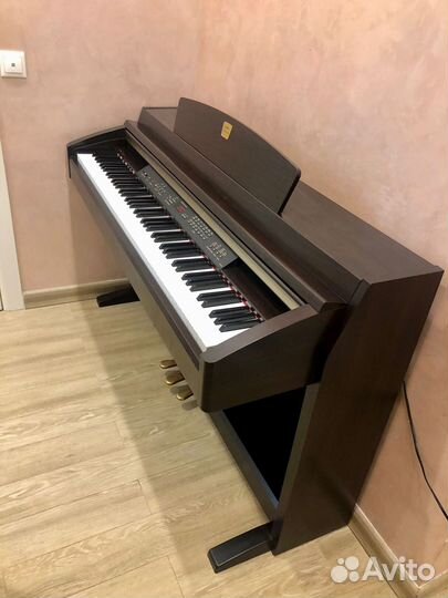 Топ цифровое пианино Yamaha Clavinova CLP 230