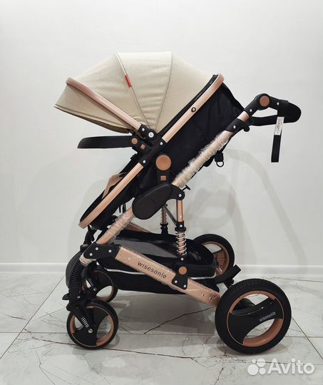 Новенькие 3в1 со столиком в прогулке