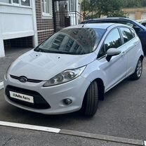 Ford Fiesta 1.4 AT, 2011, 150 000 км, с пробегом, цена 720 000 руб.