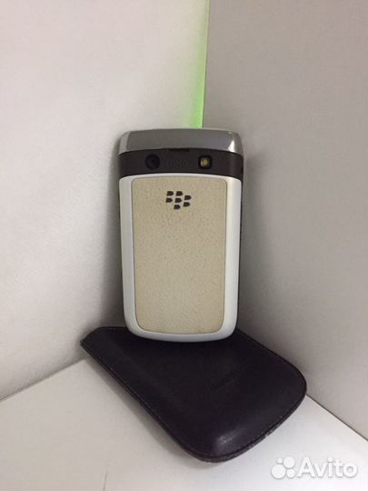 Телефон BlackBerry