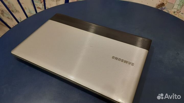 Samsung i7 (4/8 ядра) 8Gb SSD 240 GeForce 520MX