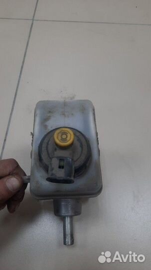 Главный тормозной цилиндр