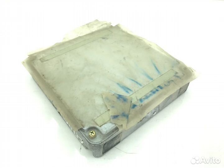 Блок управления двигателем Toyota 1zzfe