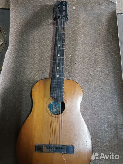 Акустическая гитара 7-ми струнная