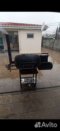 Мангал коптильня смокер
