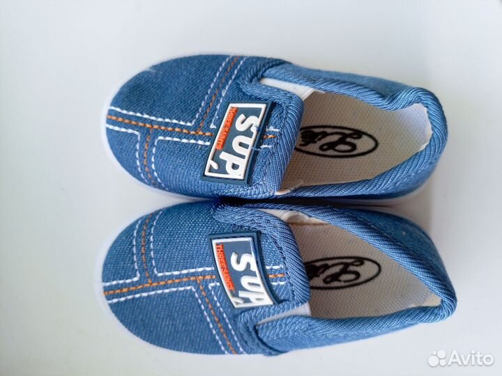 Детские джинсовые слипоны