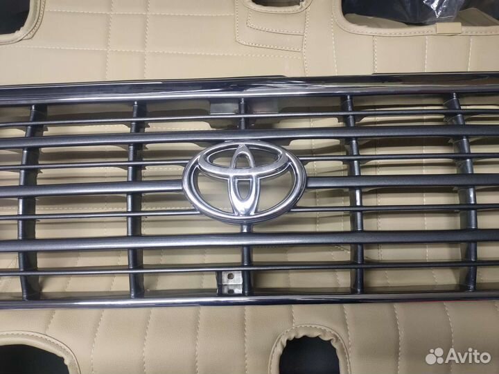 Решётка радиатора land cruiser80