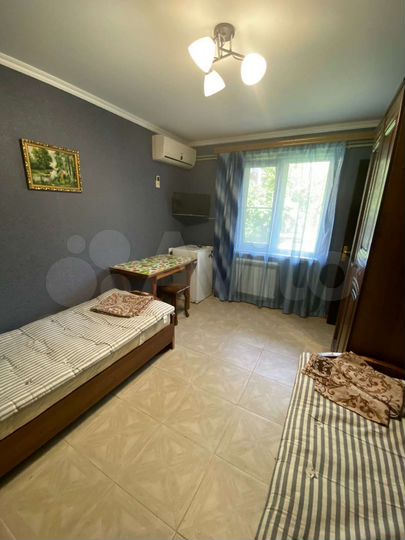 Комната 16 м² в 3-к., 1/2 эт.