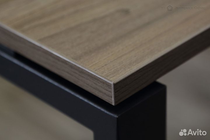 Стол для переговоров (1 столешница) Metal system style бо.прг-1.3