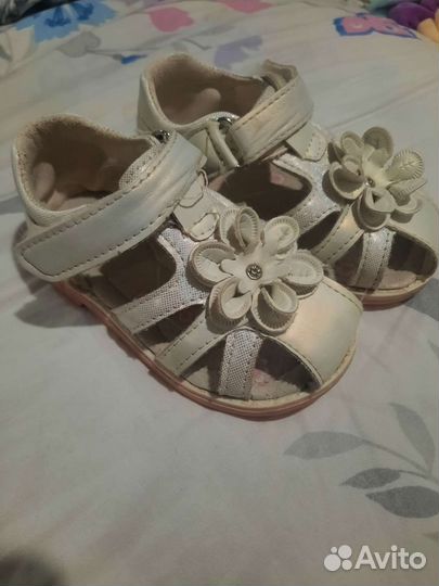 Детская обувь