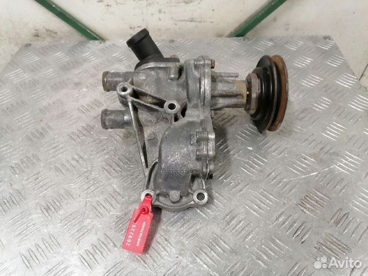 Насос водяной Audi A6 C4 1.9 TDI