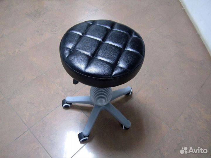 Стул для мастера