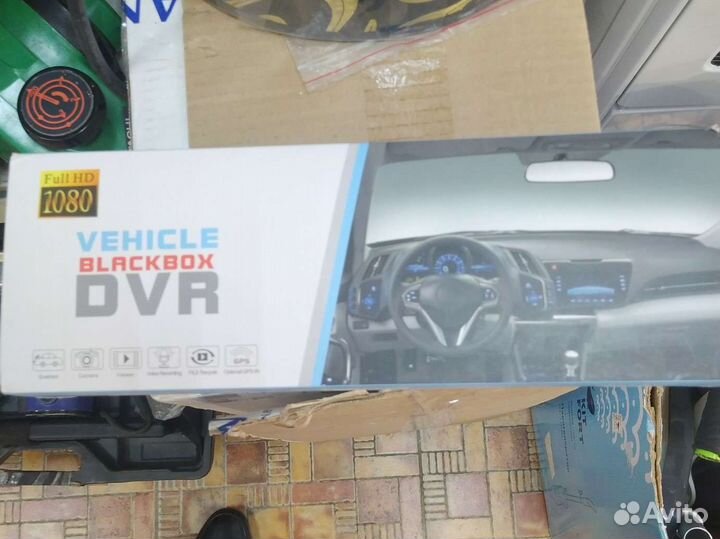 Н2. Зеркало с видеорегистратором