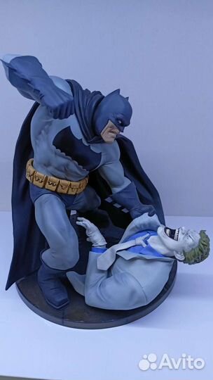 Фигурка Batman V.S Joker statue Kotobukiya