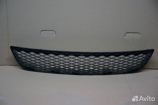 Решетка Бампера Mazda 3 BK (2003-2006)