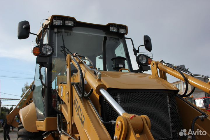 Экскаватор-погрузчик Redstar T17.5/24, 2023