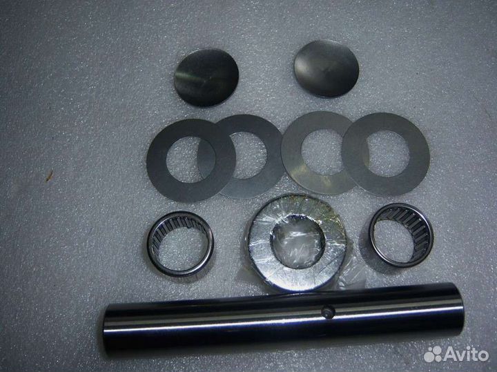 Ремкомплект шкворня L komatsu FG1025- 20 21 17 16