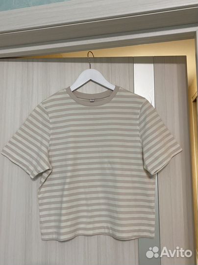 Uniqlo футболка