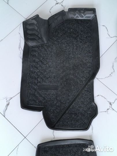 Комбинированные полики на гранту