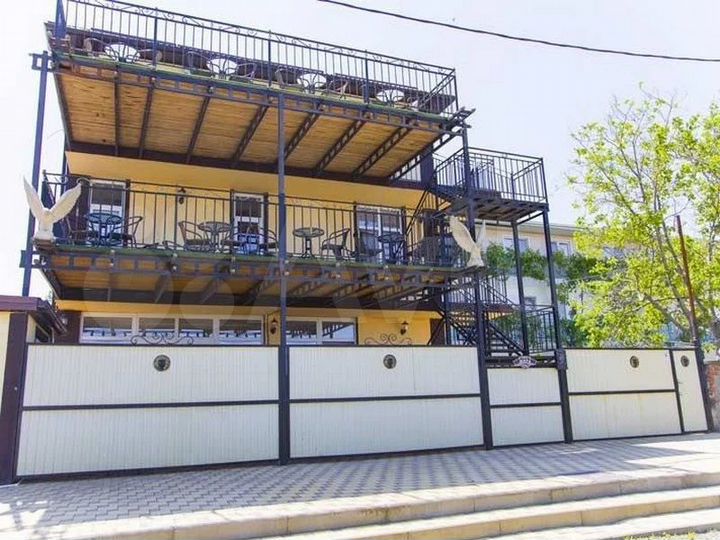 Комната 20 м², 1/3 эт.