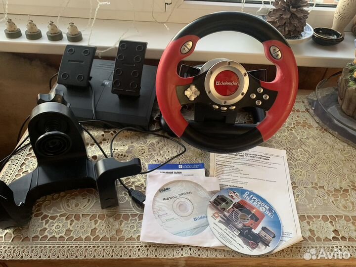 Игровой руль, педали +игра в подарок
