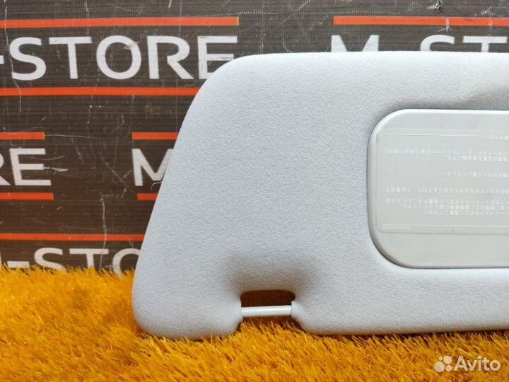 Козырек солнцезащитный левый Mercedes-Benz M-Class