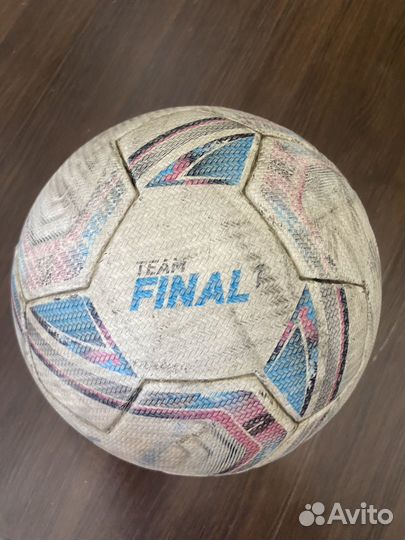 Футбольный мяч профессиональный puma