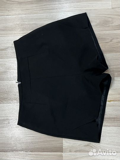 Шорты женские классические