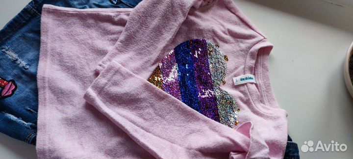 Джинсовый комбинезон и кофта для девочки