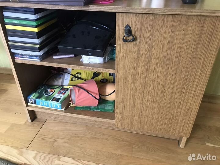 Тумбочка под тв