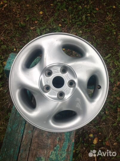 Литой диск на VW Sharаn, Ford Galaxi и др.модели