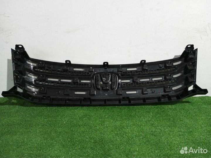 Решетка радиатора Honda Freed Spike GB3 L15A