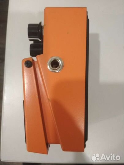 Гитарная педаль Boss DS-1