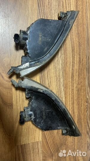 Фара противотуманная Toyota Corolla 2001-2004