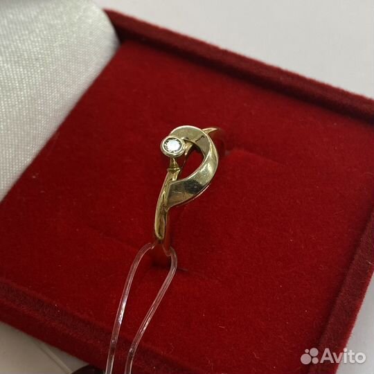 Золотое кольцо с бриллиантом(арт. 96494) В9