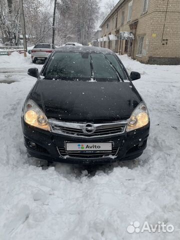 Opel Astra 1.6 МТ, 2011, 180 000 км