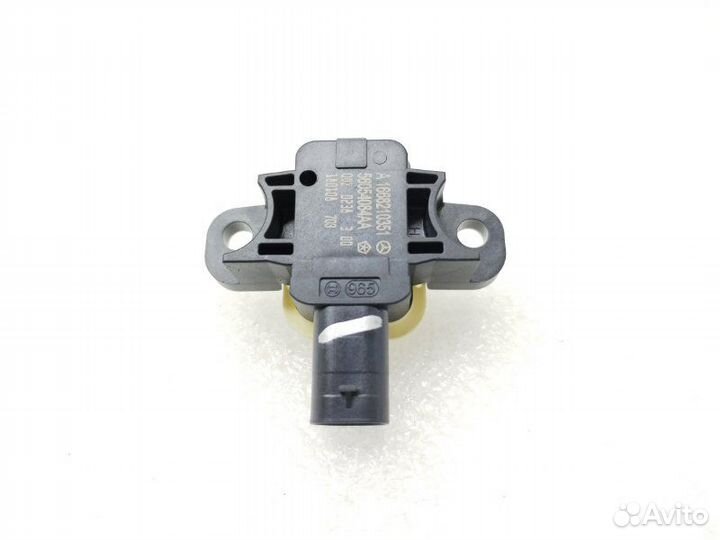 Датчик удара задний правый Mercedes-Benz Gle-Class