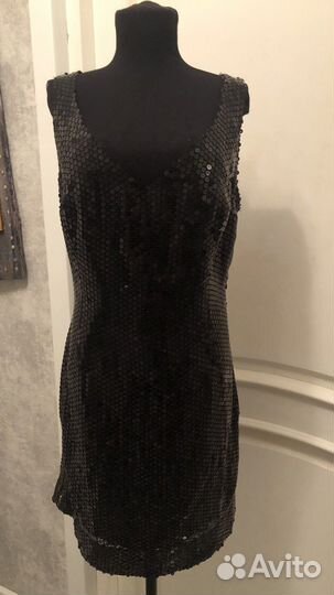 Платье с пайетками