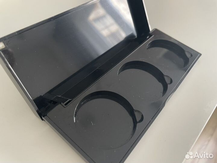 Палетка до теней lulu paris