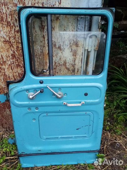 Дверь для ЗИЛ 130,правая