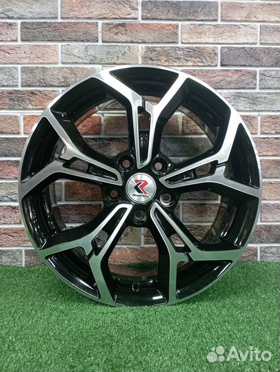 Литые диски R17 5x114.3