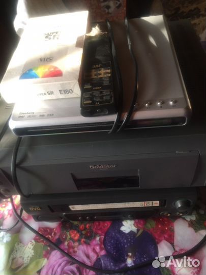 Видеомагнитофон, плеер