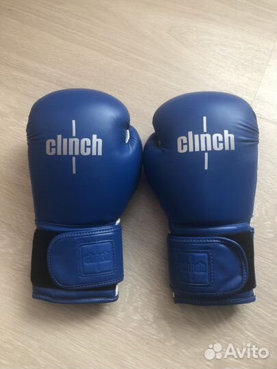 Боксерские перчатки 12 oz clinch