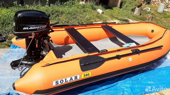 Лодка солар с водометным двигателем