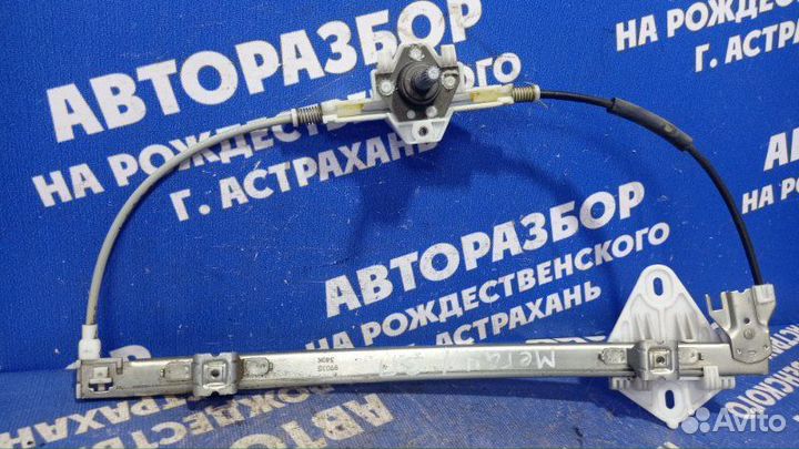 Задний правый стеклоподъемник Renault Megane 1