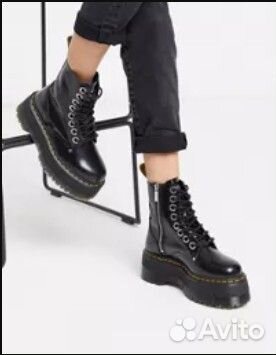 Черные ботинки на платформе Dr Martens