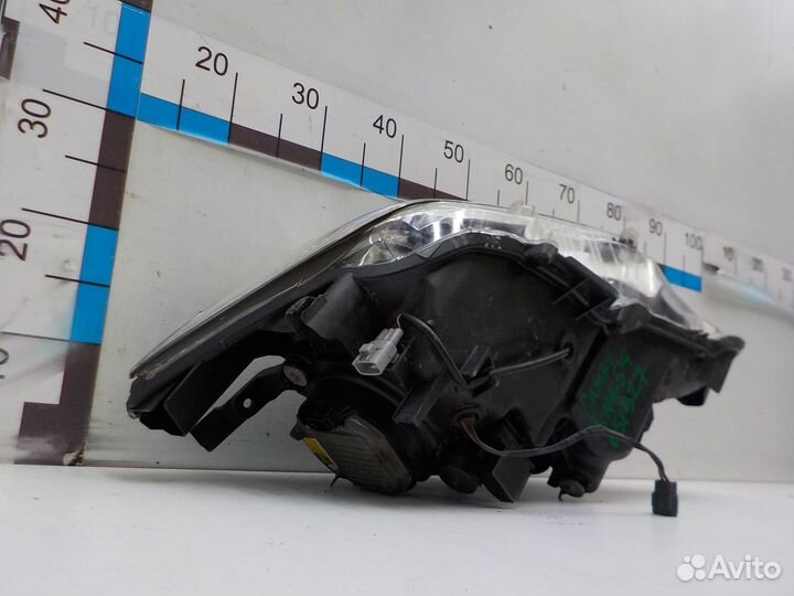 Фара правая Toyota Camry 2015