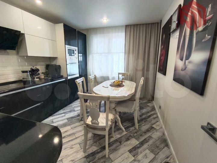 3-к. квартира, 75 м², 8/17 эт.