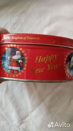 Жестяная банка новогодняя